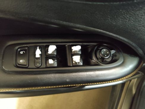 Used 2020 Jeep Compass Limited FWD image 27