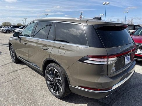 New 2025 Lincoln Aviator Reserve w/ Equipment Group 201A image 6