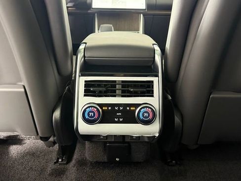 New 2026 Land Rover Range Rover Long Wheelbase SE image 20