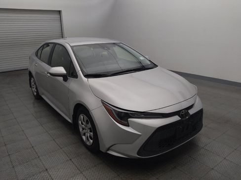 Used 2021 Toyota Corolla LE FWD image 13