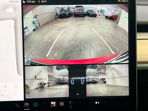 Used 2023 Tesla Model 3 Standard Range RWD image 10