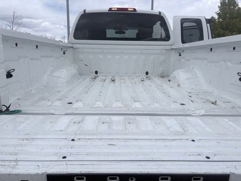Used 2020 Nissan Frontier S RWD image 24