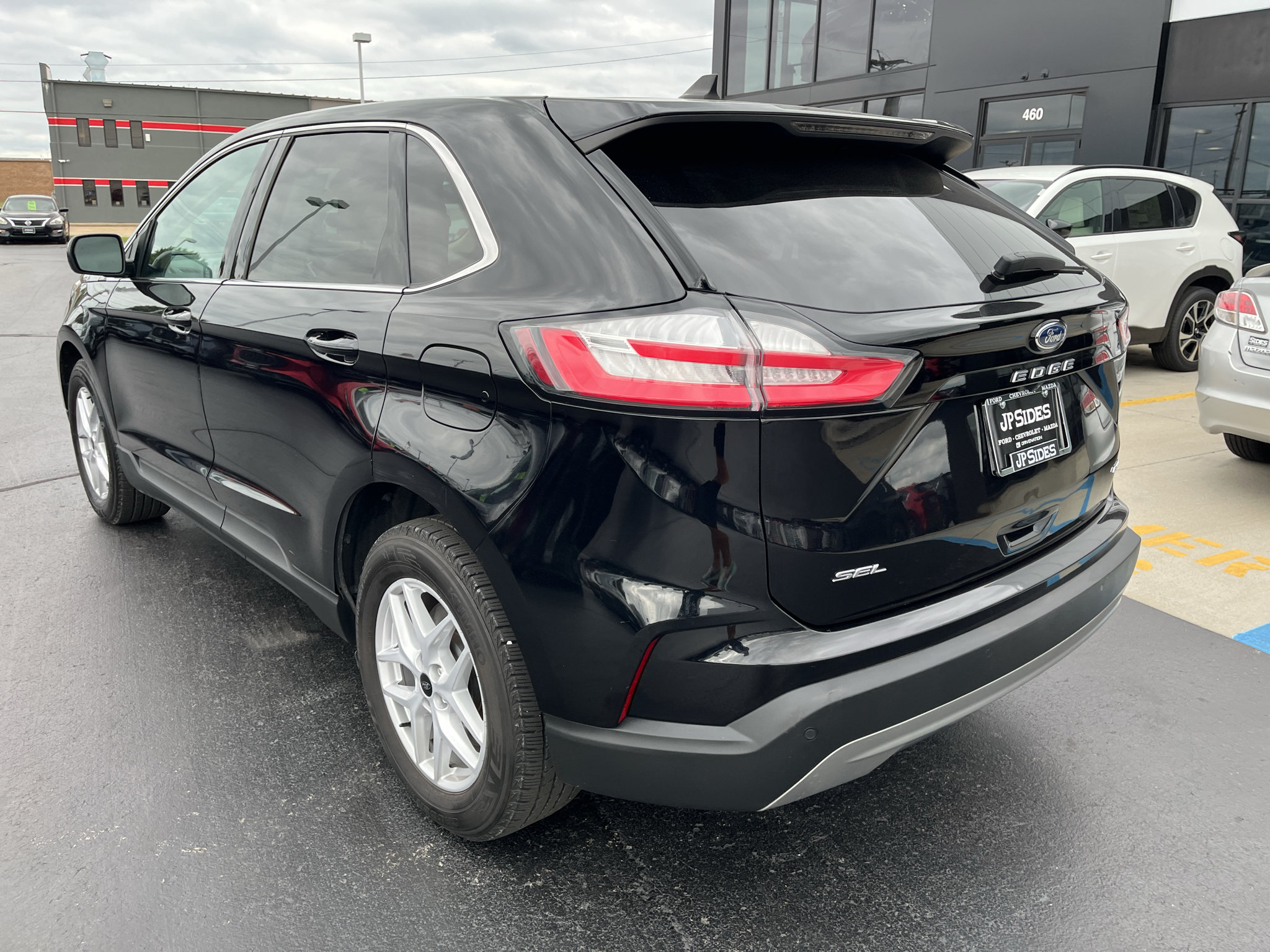 Used 2024 Ford Edge SEL AWD/4WD image 11