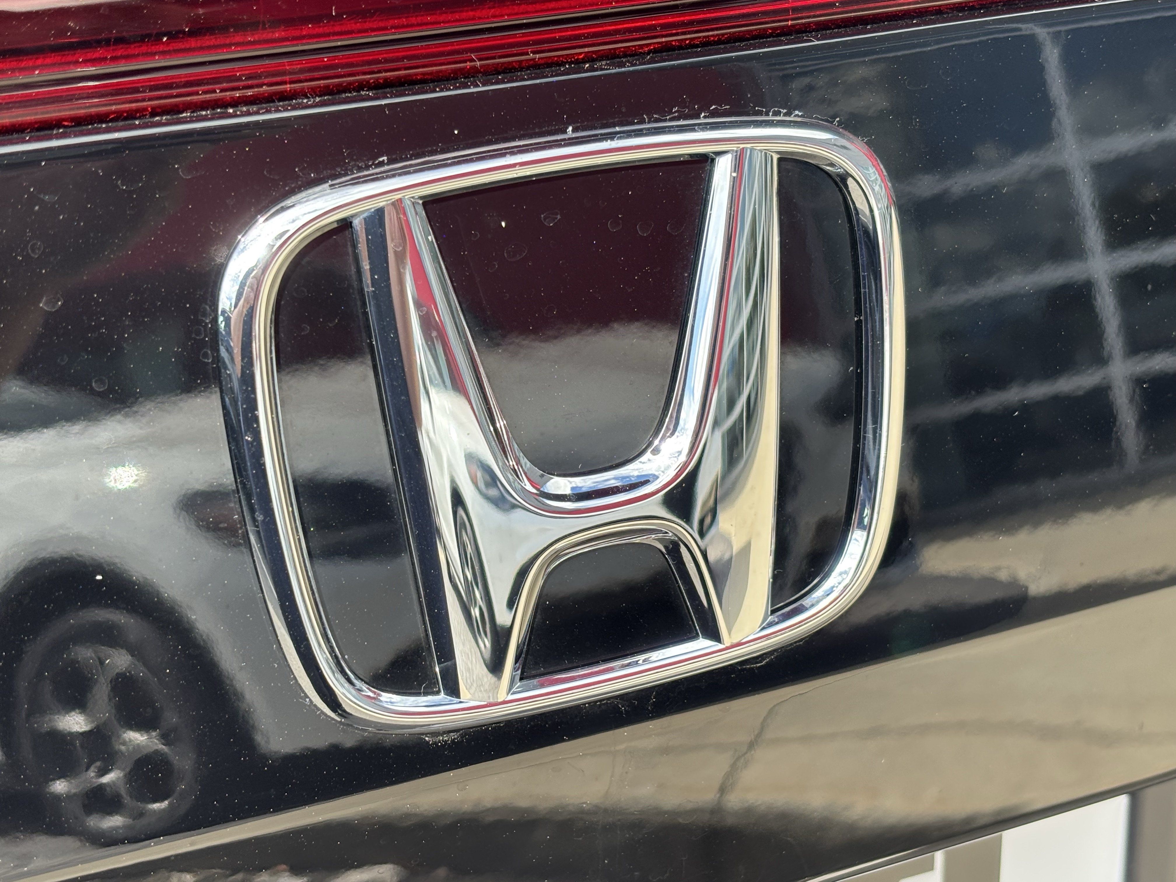 Used 2025 Honda Civic Sport image 14