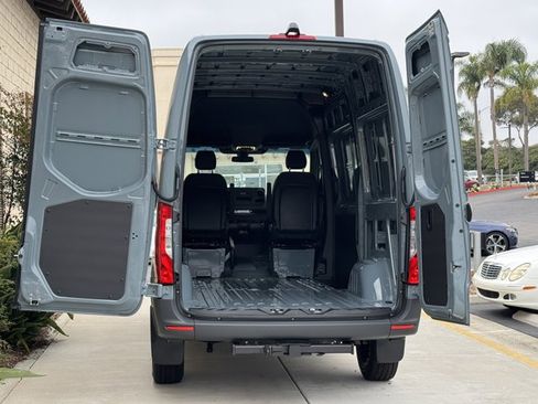New 2026 Mercedes-Benz Sprinter 2500 image 6