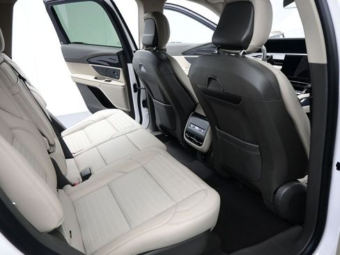 Used 2025 Lincoln Nautilus Reserve w/ Jet Appearance Package AWD/4WD image 22