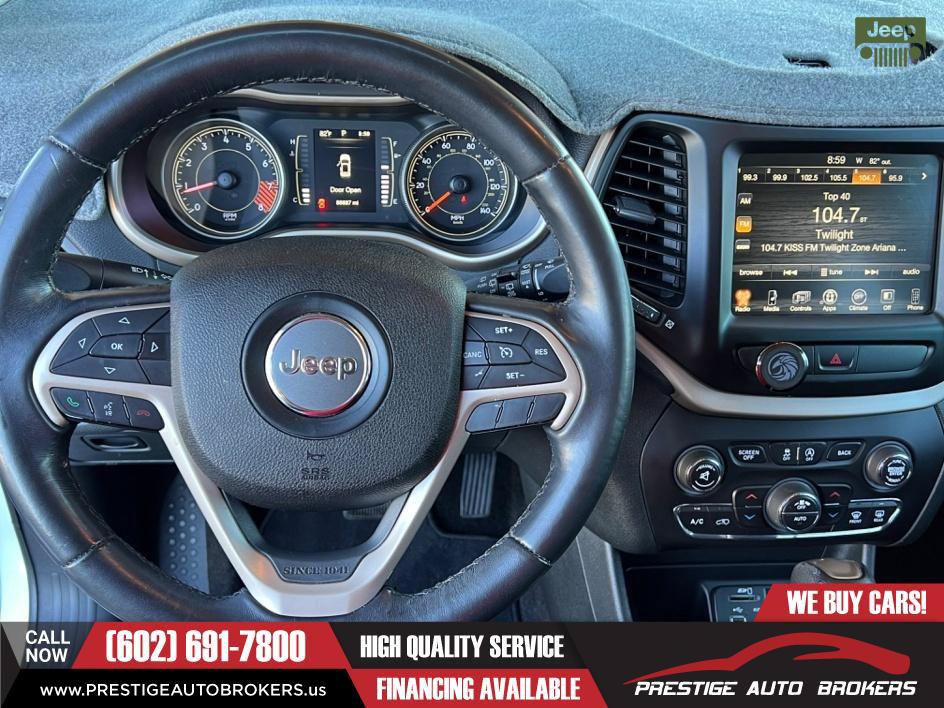 Used 2015 Jeep Cherokee Latitude w/ Comfort/Convenience Group FWD image 25