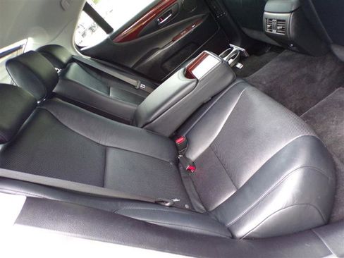 Used 2009 Lexus LS 460 AWD image 23