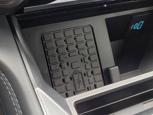 New 2026 Ford F250 Platinum w/ FX4 Off-Road Package image 20