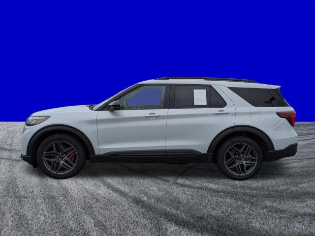 Used 2026 Ford Explorer ST-Line w/ ST-Line Street Pack RWD image 7