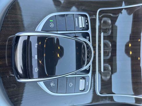 Used 2020 Mercedes-Benz C 300 Cabriolet image 32