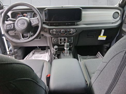 New 2025 Jeep Wrangler Unlimited Sport image 11