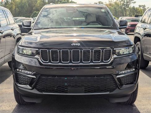 New 2025 Jeep Grand Cherokee Limited image 3