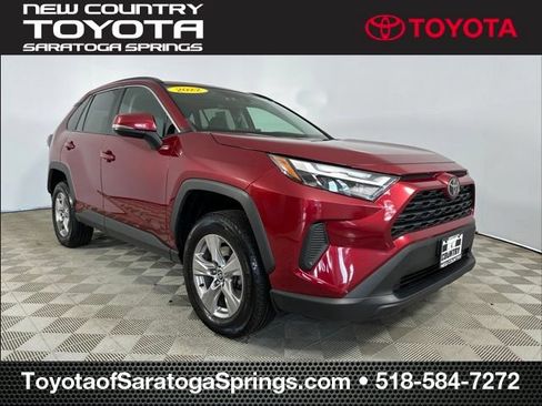 Certified 2022 Toyota RAV4 XLE w/ Convenience Package AWD/4WD image 1