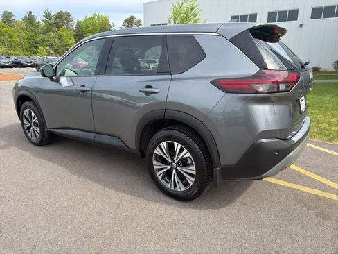 Used 2021 Nissan Rogue SV AWD/4WD image 7