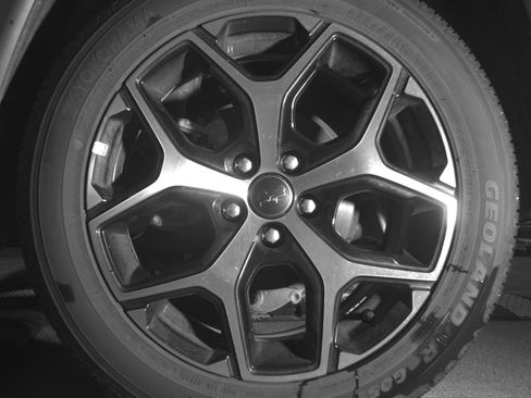 Used 2025 Jeep Compass Limited image 14