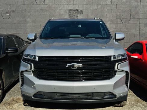 Used 2023 Chevrolet Tahoe Premier image 3