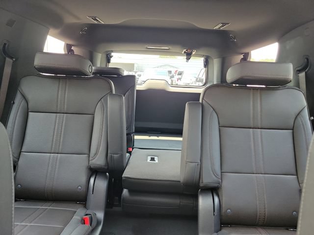 New 2026 Chevrolet Tahoe High Country w/ Sun And Tow Package AWD/4WD image 36