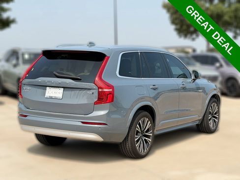Used 2022 Volvo XC90 T6 Momentum w/ Advanced Package AWD/4WD image 7