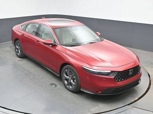 Used 2024 Honda Accord EX-L image 13
