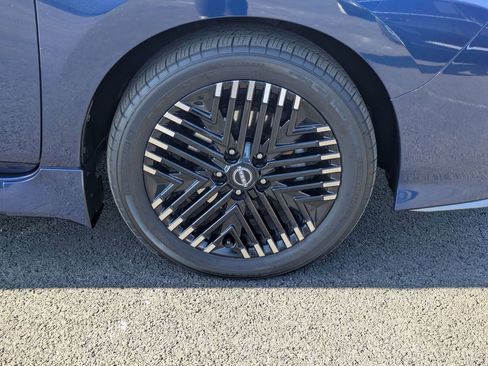 Used 2023 Nissan Leaf SV Plus image 22