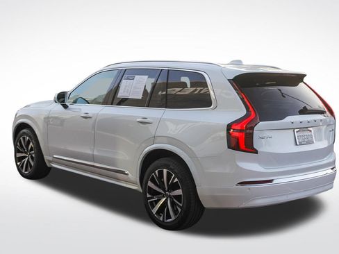 Certified 2025 Volvo XC90 B6 Core w/ Climate Package image 8