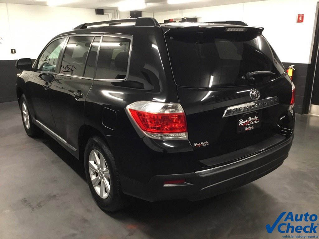 Used 2013 Toyota Highlander Plus AWD/4WD image 7