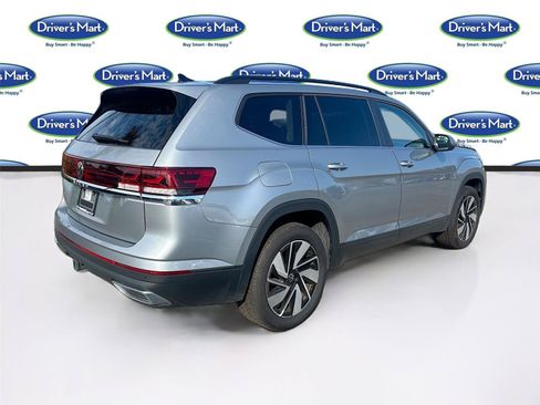 Used 2025 Volkswagen Atlas SE FWD image 7