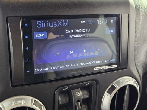 Used 2014 Jeep Wrangler Unlimited Sahara w/ Dual Top Group image 18