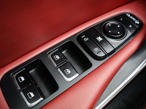 Used 2021 Kia Stinger GT2 image 20