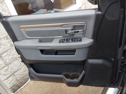 Used 2017 RAM 1500 Big Horn image 14