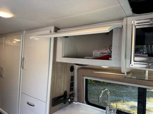 Used 2021 RAM ProMaster 1500 w/ Convenience Group FWD image 44