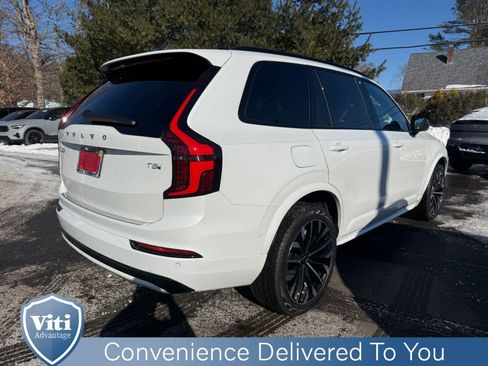New 2026 Volvo XC90 T8 Ultra w/ Lounge Package image 8