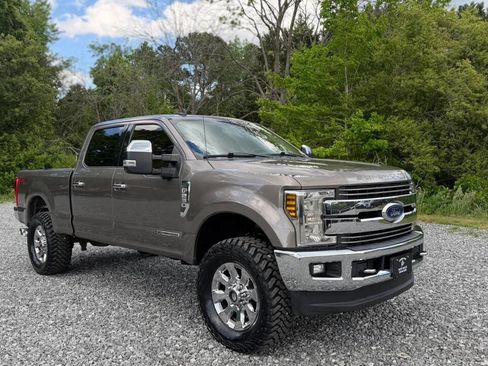 Used 2019 Ford F250 Lariat w/ Lariat Ultimate Package AWD/4WD image 1