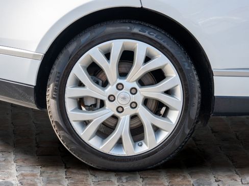 Used 2021 Land Rover Range Rover Westminster Edition image 43