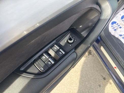 Used 2018 Audi SQ5 Premium Plus w/ S Sport Package image 14