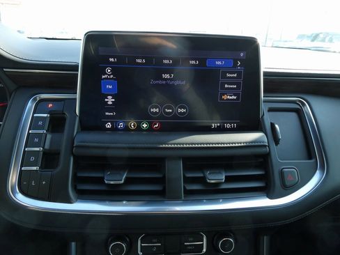 Used 2021 Chevrolet Tahoe LT image 32