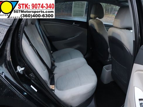 Used 2016 Hyundai Accent SE image 16