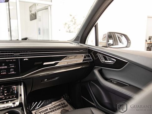 Used 2025 Audi Q7 3.0T Premium Plus w/ Premium Plus Package AWD/4WD image 42