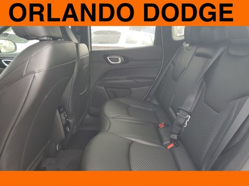 New 2026 Jeep Compass Latitude image 8