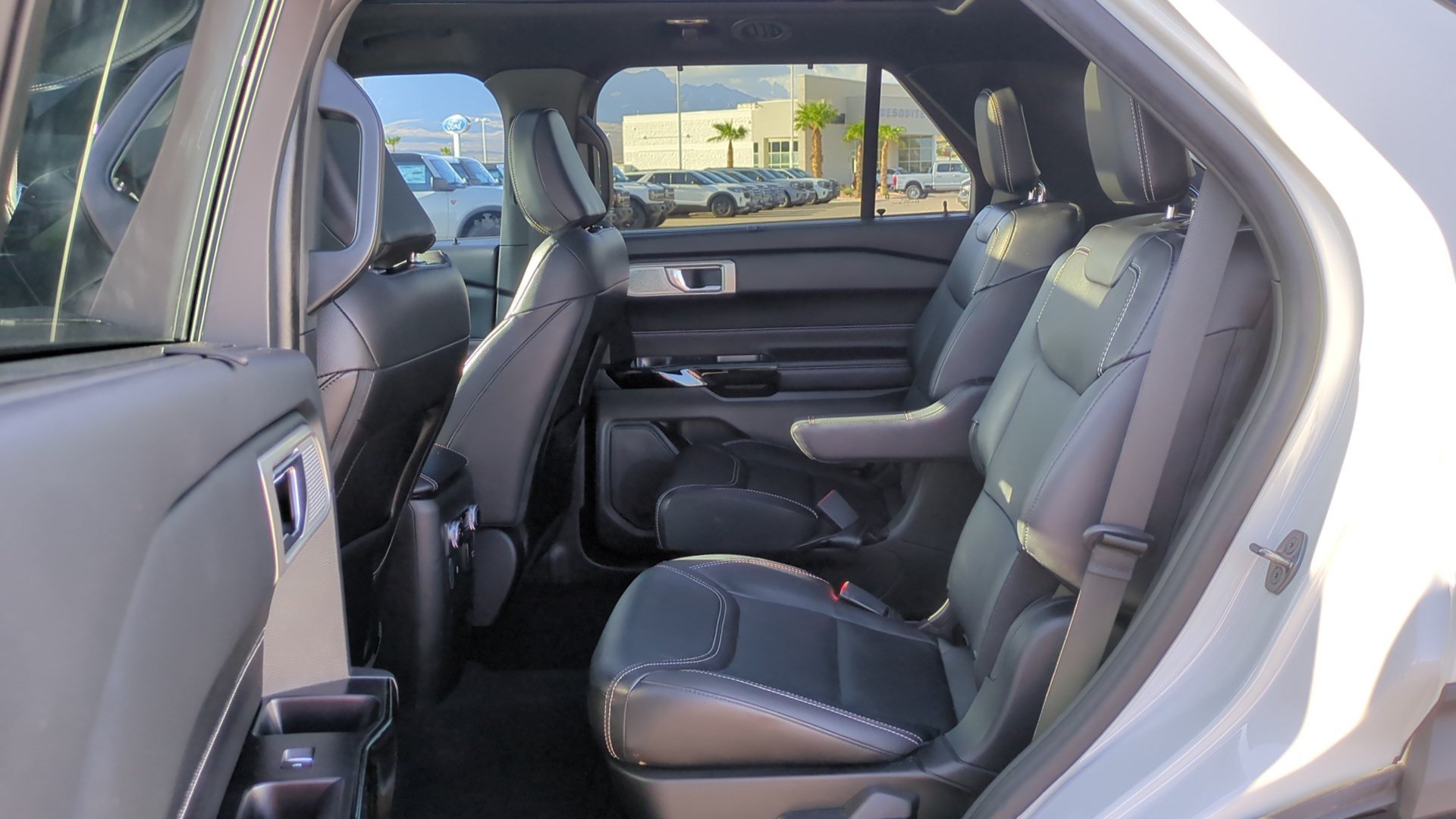 Used 2023 Ford Explorer ST w/ Equipment Group 401A AWD/4WD image 29