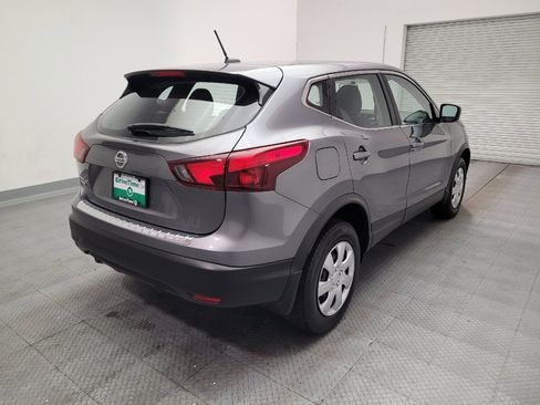 Used 2019 Nissan Rogue Sport S FWD image 9