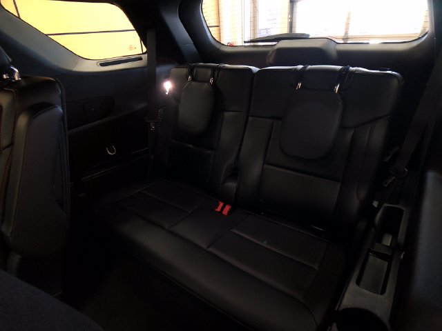 Used 2025 Ford Explorer ST w/ Sun And Sound Package AWD/4WD image 23