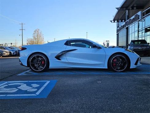 Used 2023 Chevrolet Corvette Stingray Convertible w/ 1LT image 9