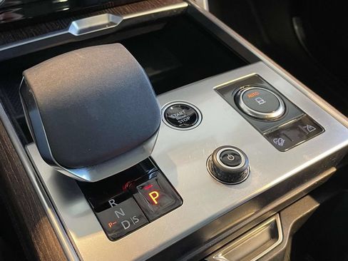 Certified 2023 Land Rover Range Rover Long Wheelbase Autobiography AWD/4WD image 25