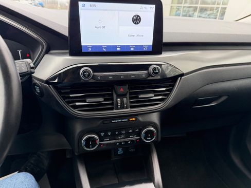 Certified 2023 Ford Escape Active AWD/4WD image 23