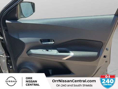Used 2023 Nissan Kicks SV FWD image 10