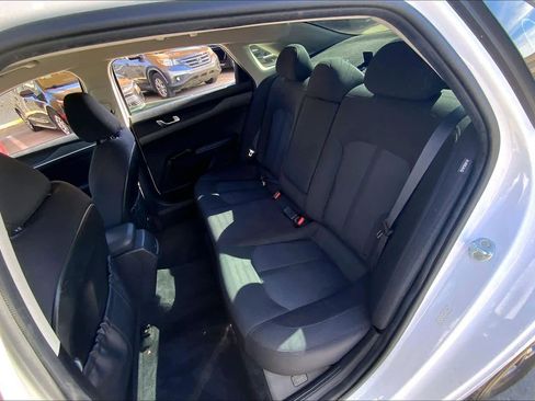 Used 2023 Kia K5 LXS image 21