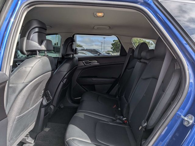 Used 2023 Kia Sportage EX FWD image 13