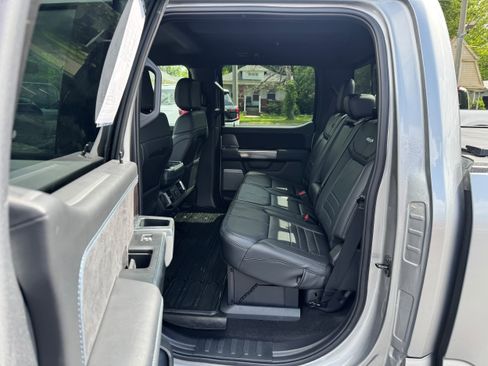 Used 2025 Ford F150 Platinum AWD/4WD image 12